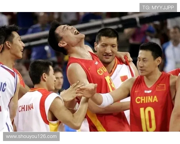 中国球员在NBA的发展历程:从姚明到易建联的光辉与挑战 中国球员在NBA的发展历程:从姚明到易建联的光辉与挑战